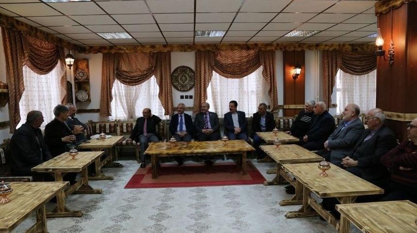 Başkan Başsoy Muhtarlarla Bir Araya Geldi