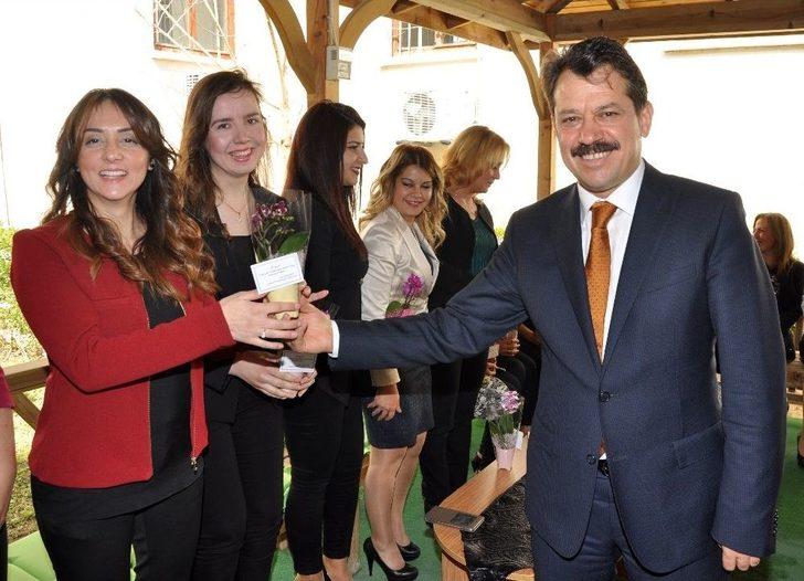 Adana Adliyesi’nde ’kadınlar Günü’ Kutlaması G4