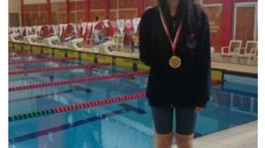 İlayda'ya Engel Yok