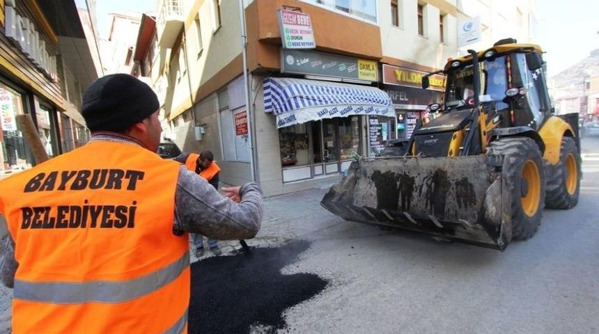 Başkan Memiş &Ccedil;alışma Alanlarını Gezdi