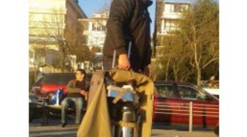 Seyyar &Ccedil;aycıdan Bavullu Kamufle