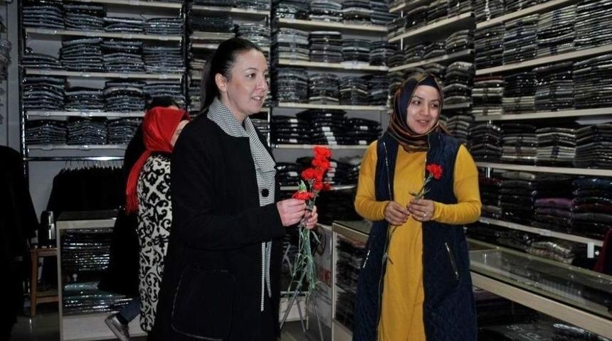 Ak Parti Kadın Kolları Başkanı Yal&ccedil;ın&rsquo;ın &lsquo;kadınlar G&uuml;n&uuml;&rsquo; Mesajı