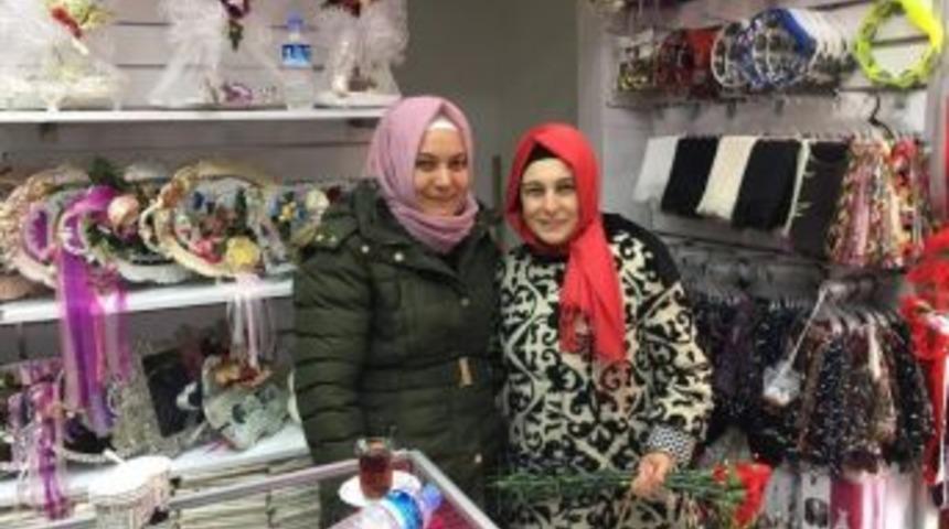 Ak Parti Odunpazarı Kadın Kolları Başkanı Eserkaya, Kadın Esnafı Ziyaret Etti