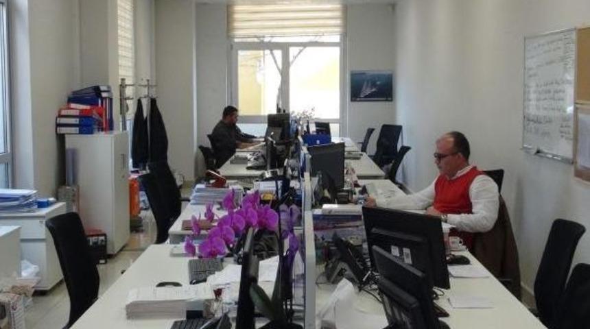 Tredaş &Ccedil;alışanı Kadınlara 8 Mart Izni