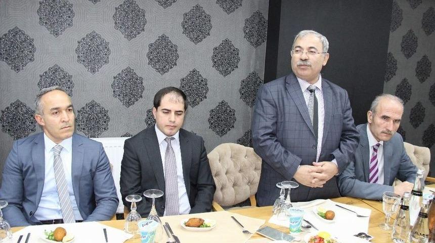 Uğurlu, "sarı Basın Kartının Zorunlu Olduğu Bilincine Varılmalı"