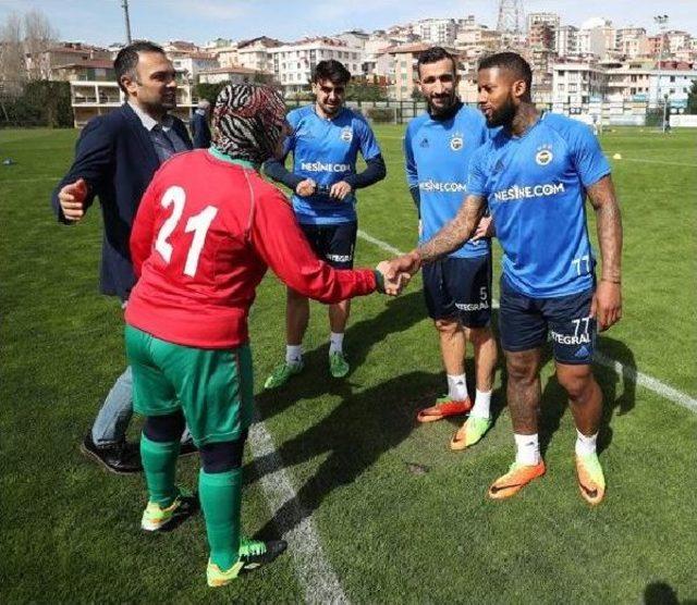 Diyarbakırlı Azize Ay, Fenerbahçe Hayalini Gerçekleştirdi