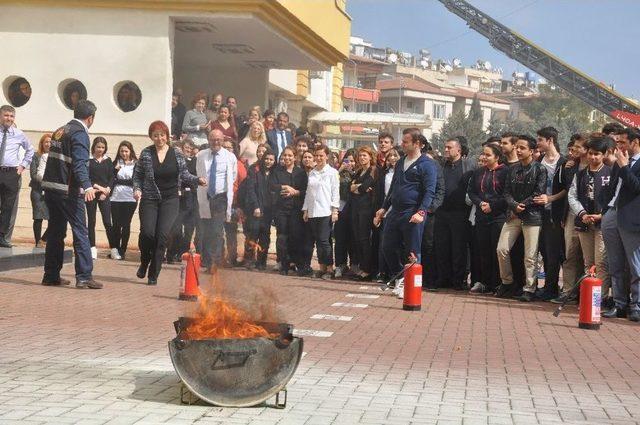 Gaziantep’te Gerçeği Aratmayan Yangın Tatbikatı