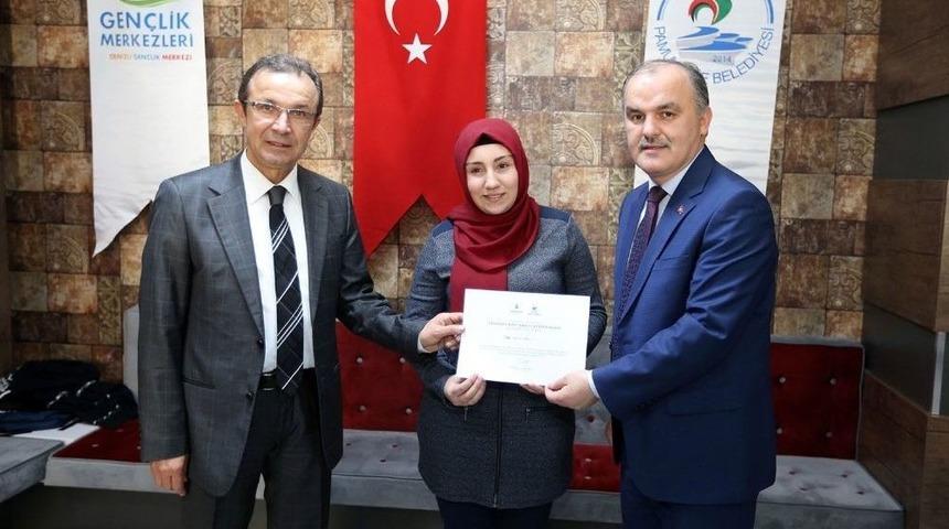 Pamukkale Belediyesi&rsquo;nin İngilizce Kurslarının İkinci Etabı Tamamlandı