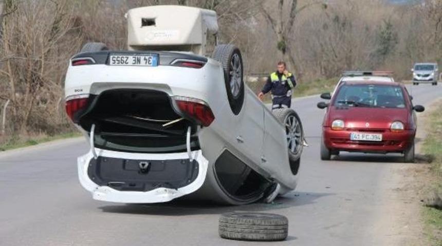 K&ouml;peğe &Ccedil;arpmamaya &Ccedil;alışırken Takla Attı