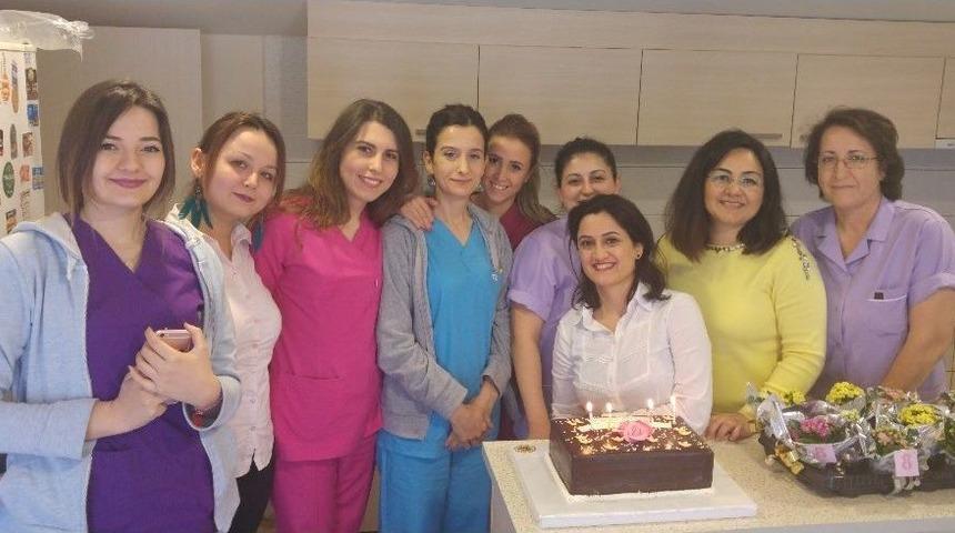 Esteticare&rsquo;de Kadınlar G&uuml;n&uuml; Kutlaması