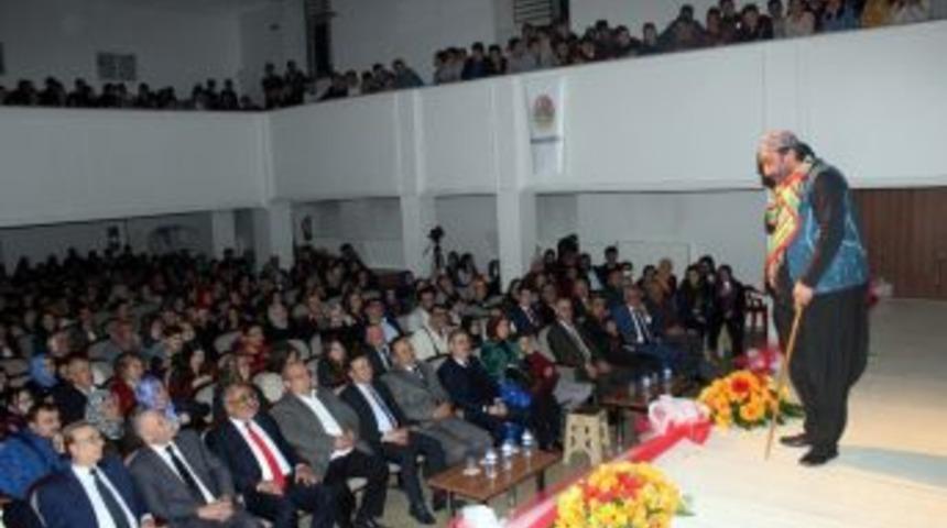 15 Temmuz Darbe Girişimi Tiyatro Oyunu İle Anlatıldı