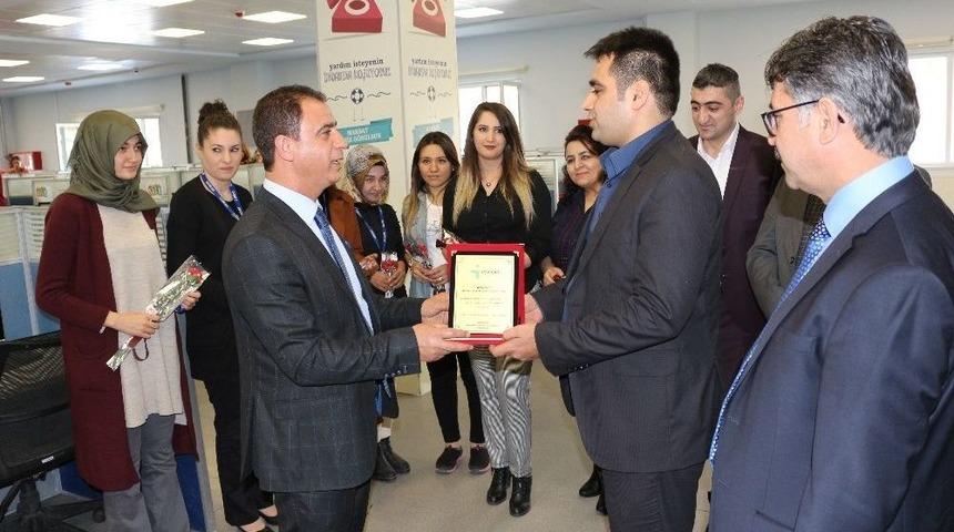 En &Ccedil;ok Kadın İstihdam Eden İşyerlerine Teşekk&uuml;r Plaketi