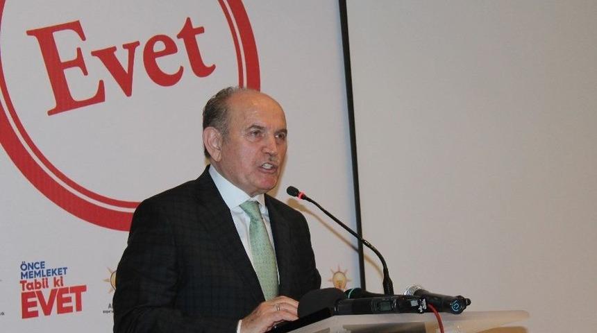 Başkan Kadir Topbaş, Beşiktaşlı Kadınlarla Bir Araya Geldi