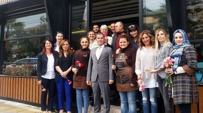 8 Mart D&uuml;nya Kadınlar G&uuml;n&uuml;