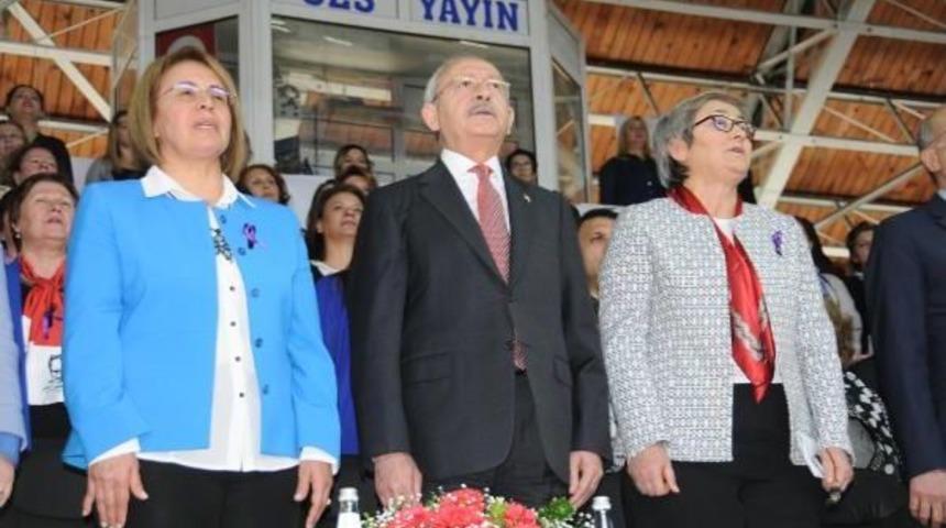 Kemal Kılı&ccedil;daroğlu, El Bab Şehidinin Ailesini Ziyaret Etti (2)