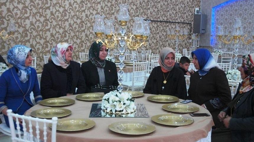 8 Mart D&uuml;nya Kadınlar G&uuml;n&uuml;