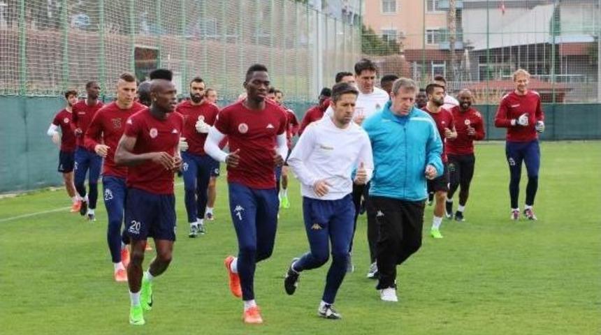 Aytemiz Alanyaspor, Fenerbah&ccedil;e'ye Odaklandı