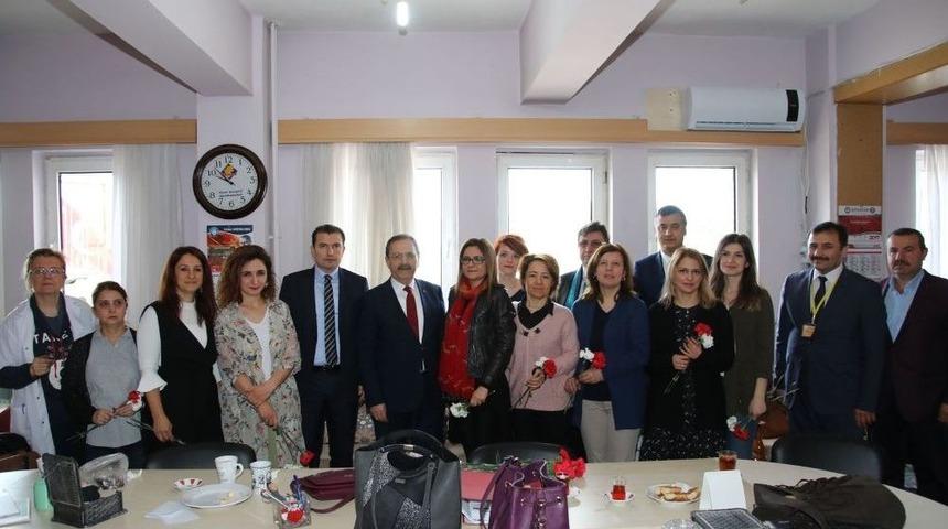 Başkan Şahin: &ldquo;kadınlar Sınırsız Fedakarlık, Sevgi Ve Sabrın Adıdır&rdquo;