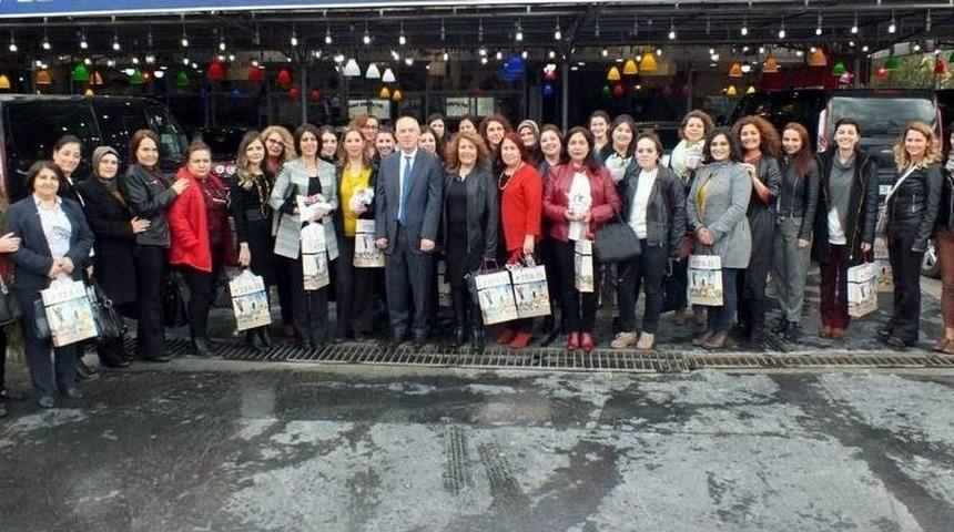 Tes-iş Sendikası Aydın Şubesi Kadınları Unutmadı