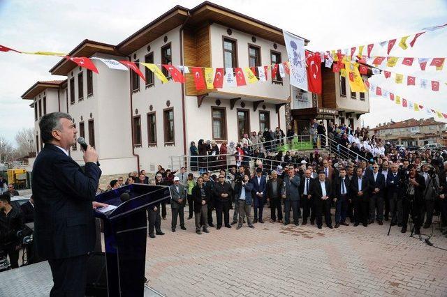 Başkan Akyürek: “konya Aile Huzurunun Başkenti Olmalıdır”