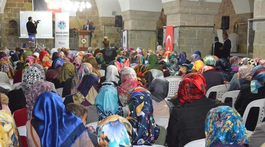 Battalgazi’de Kadınlar Günü Etkinliği Yoğun İlgi