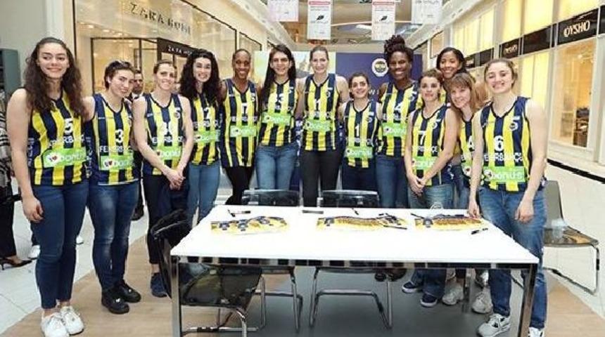 Fenerbah&ccedil;e Kadın Basketbol Takımından 8 Mart D&uuml;nya Kadınlar G&uuml;n&uuml; I&ccedil;in &Ouml;zel Etkinlik