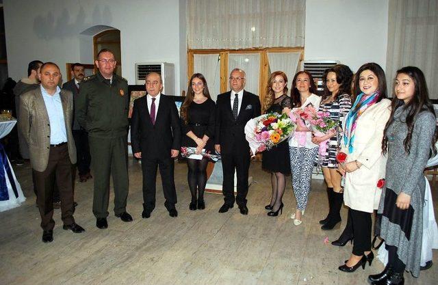 Salihli’de 8 Mart’a Özel Resim Sergisi