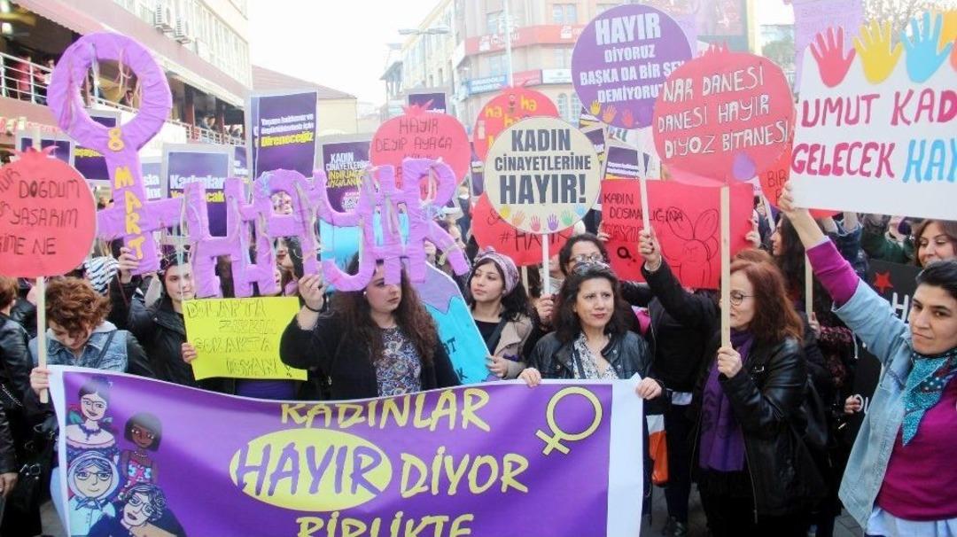 Kadınlardan &ldquo;şiddete Hayır&rdquo; Eylemi