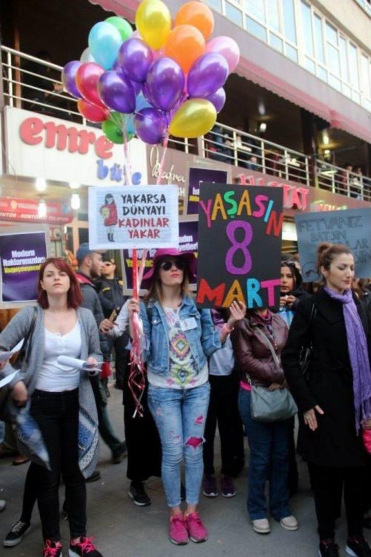 Kadınlardan “şiddete Hayır” Eylemi G2