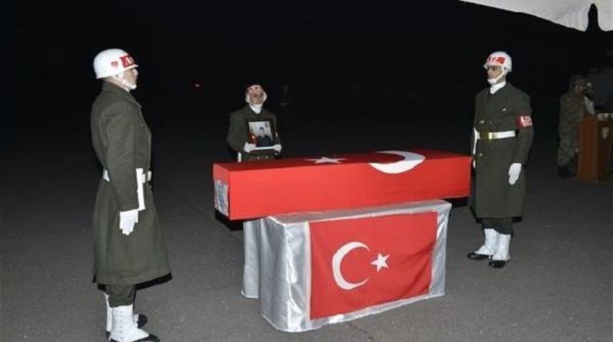 Lice'de 1 Asker Şehit Oldu; Lice Ve Gen&ccedil;'te 9 Ter&ouml;rist &Ouml;ld&uuml;r&uuml;ld&uuml; (6)