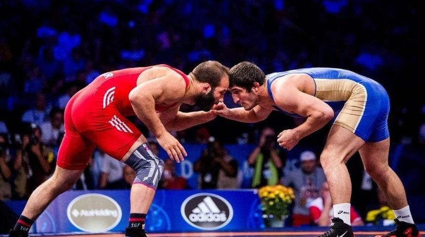 2. D&uuml;nya Şampiyonası Başlıyor