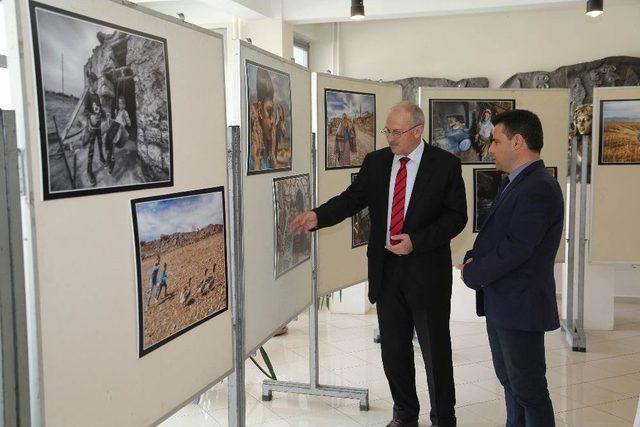 Erü’de ’kırsalda Kadın Ve Çocuk’ Konulu Sergi Düzenlendi