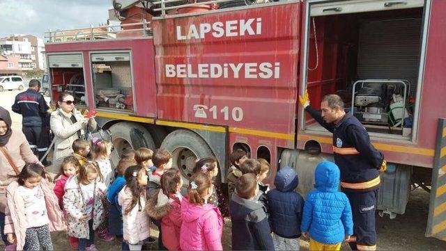 Anaokulu Öğrencilerine Yangın Tatbikatı