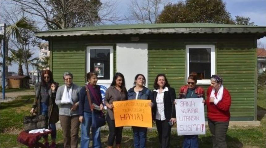 Kadın Şiddetine Dikkat &Ccedil;ektiler