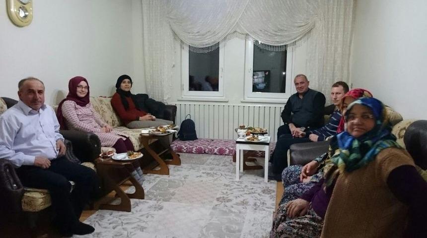 Osmaneli Milli Eğitim Müdürlüğünün "pasta Bizden Çay Sizden” Projesi Uygulanmaya Başladı