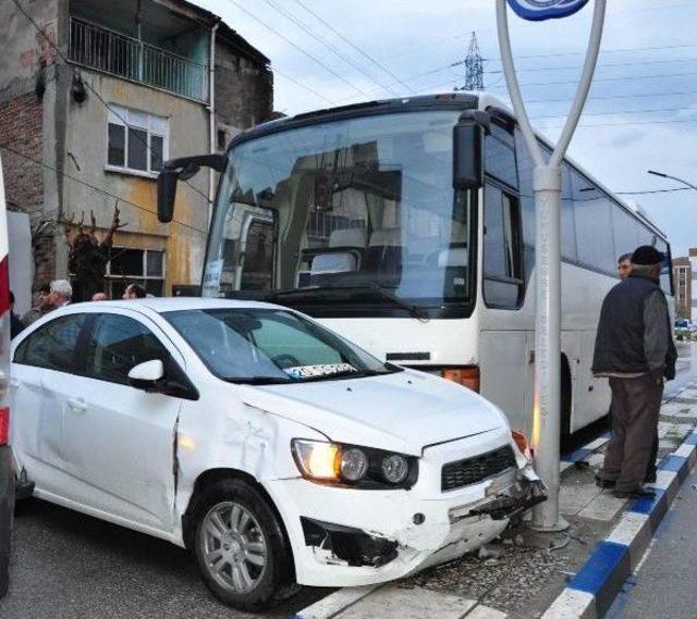 Kalp Krizi Geçiren Sürücüyü Ilk Müdahale Kurtardı