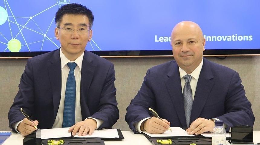 Turkcell Ve Zte’den İşbirliği