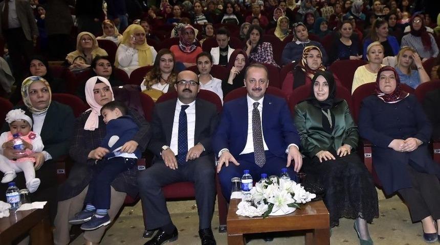 Mamak&rsquo;ta 8 Mart&rsquo;a &Ouml;zel Program