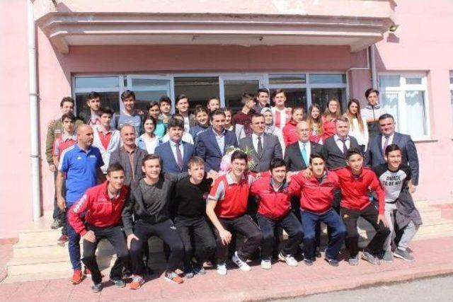 Samsunspor, Spor Lisesi Öğrencileriyle Buluştu