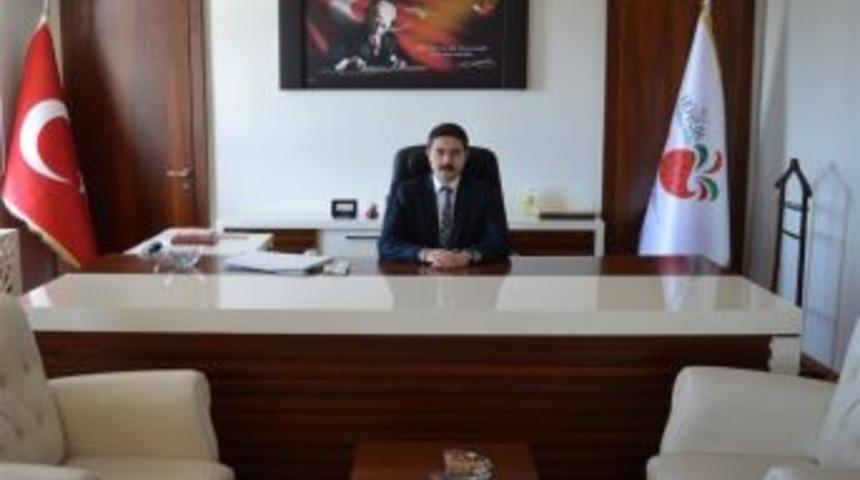 H&uuml;y&uuml;k Kaymakamı G&ouml;reve Başladı