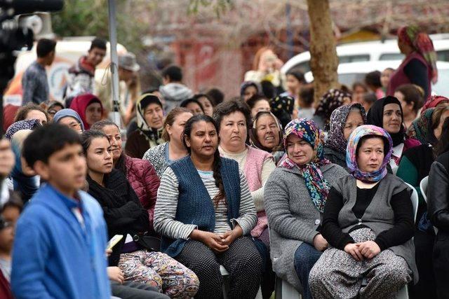 Zeytinköy’de 8 Mart Kutlaması