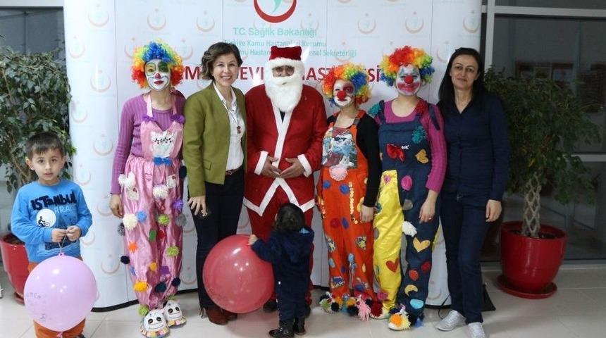 Kemer Devlet Hastanesi&rsquo;nde Sinema G&ouml;sterimi Devam Ediyor