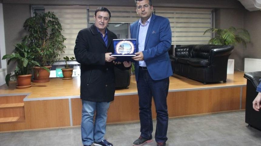 Mahmut Tuncer, Şanlıurfalılar G&uuml;n&uuml;nde Sahne Alacak