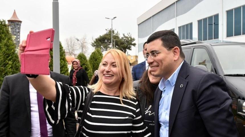 Başkan T&uuml;t&uuml;nc&uuml;, 8 Mart D&uuml;nya Kadınlar G&uuml;n&uuml;&rsquo;ne Katıldı