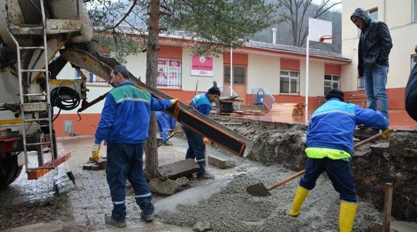 Kartepe&rsquo;de Beton Parke İhalesi A&ccedil;ıldı