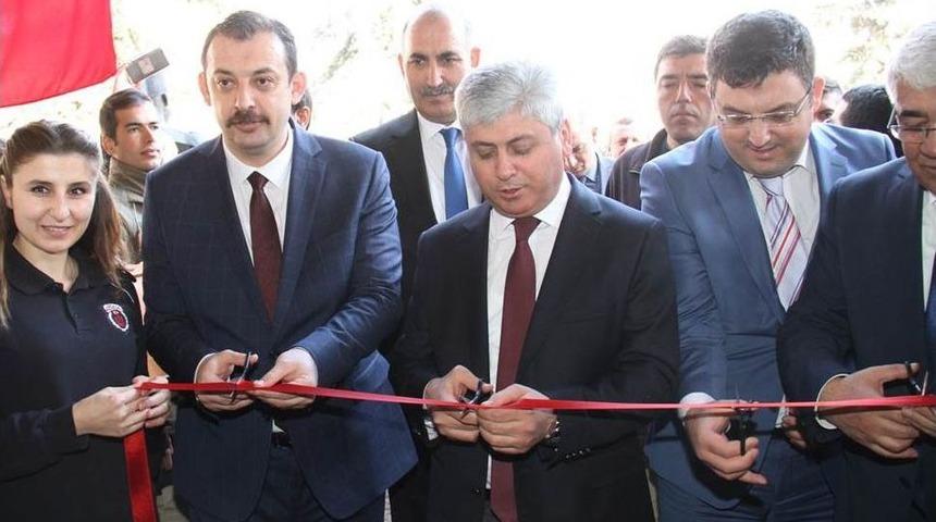 Mahkumların Yaptığı Eserler Sergilendi