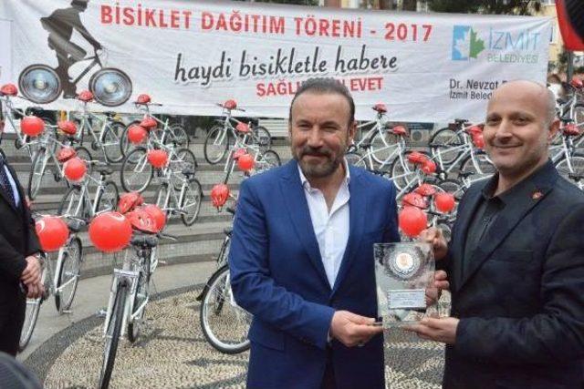 Kocaeli'de Gazeteciler Bisikletlendi