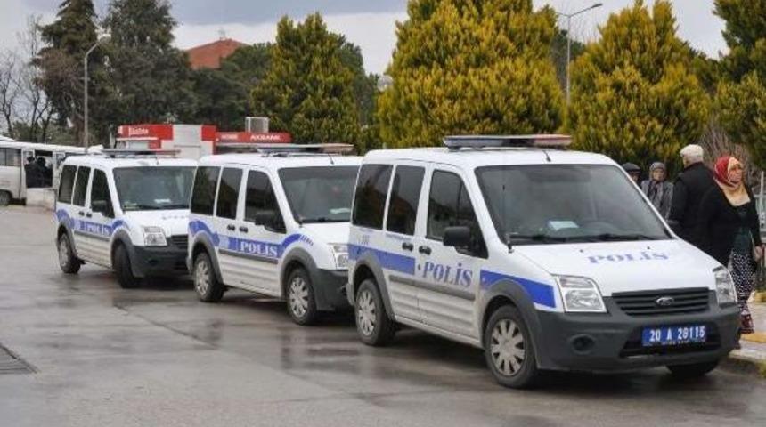 Yoğun Bakımda Oksijen T&uuml;p&uuml; Patladı: 1'i Doktor 3 Yaralı