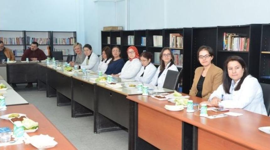 Milli Eğitim İl M&uuml;d&uuml;r&uuml; Durmuş Kadın &Ouml;ğretmenlerle Buluştu