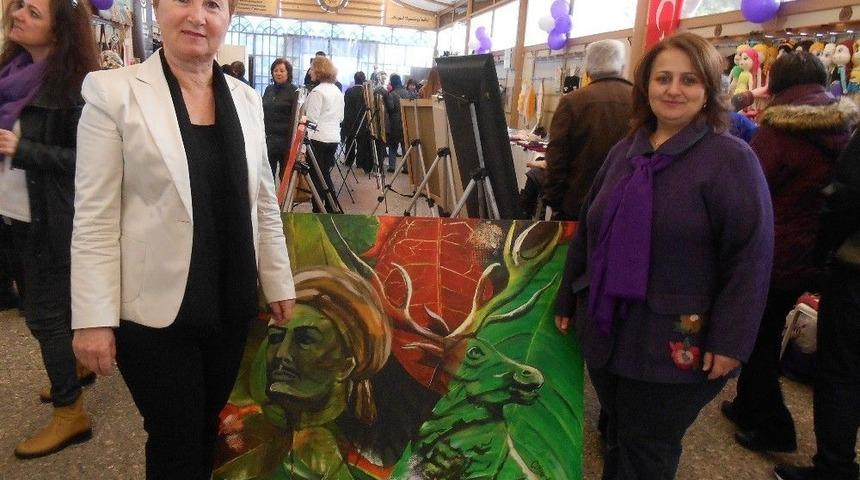 Ressam Cahide Aytekin&rsquo;den Karma Resim Sergisi